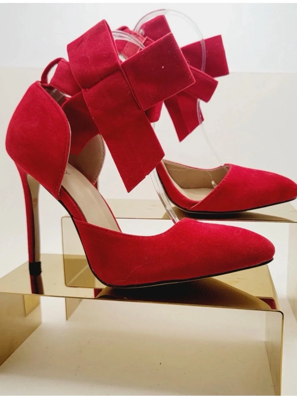 N/A bold red